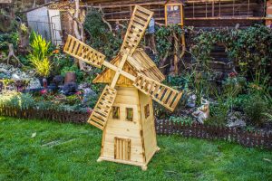 dreveny veterny mlyn